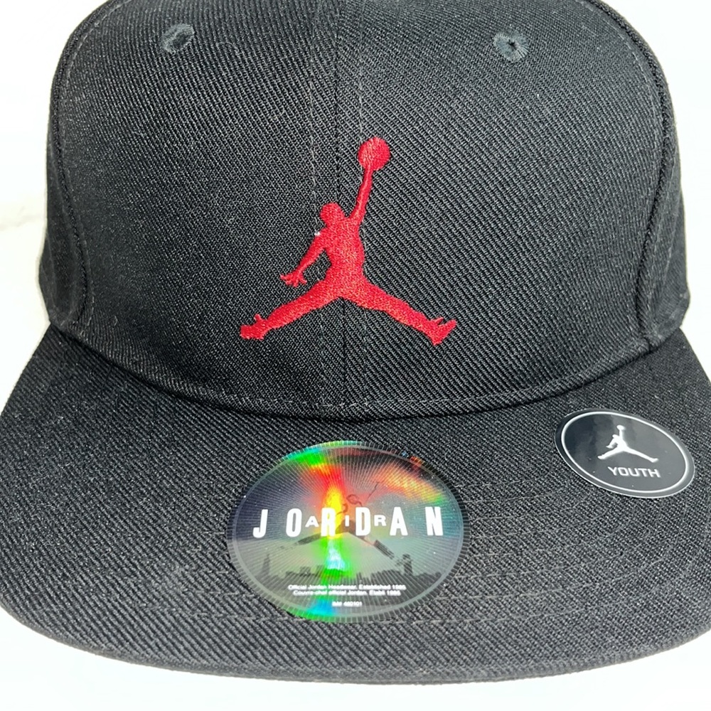 NWT. Jordan adjustable hat and Jordan sackpack - Picture 3 of 5